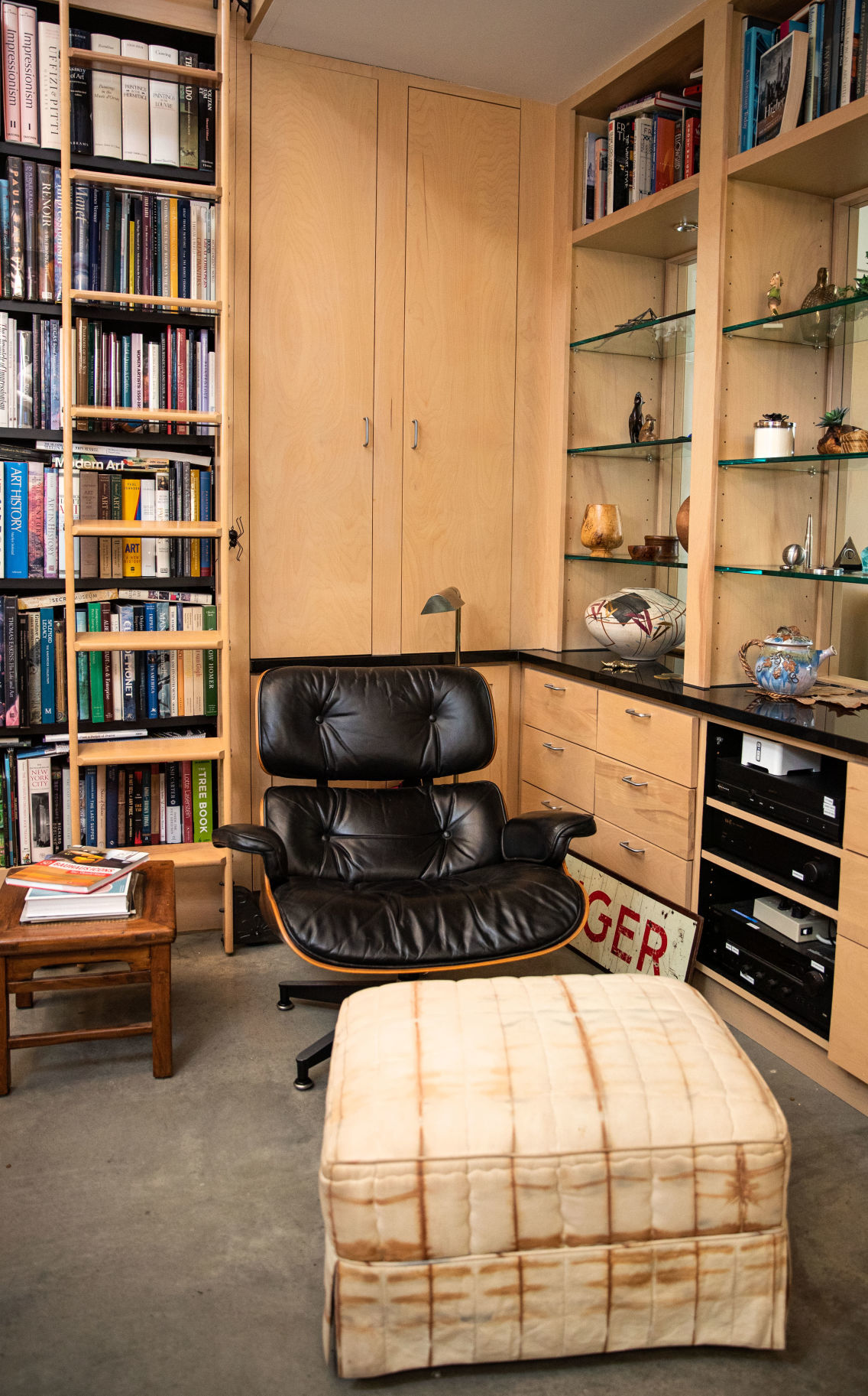 library1_02kw.jpg